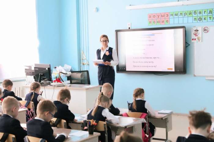 Открытый урок литературного чтения в классе 1.5 в рамках фестиваля уроков молодых учителей провела Лоскутникова Вера Алексеевна
