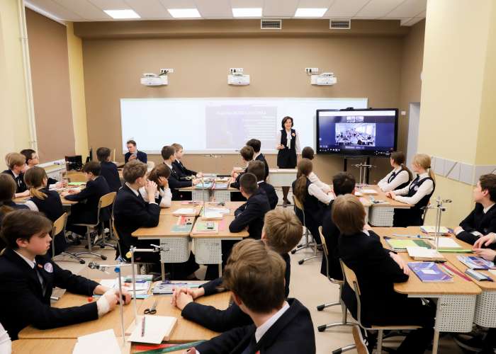 В ИТШ № 777 продолжается фестиваль интегрированных уроков с Мариуполем и Москвой