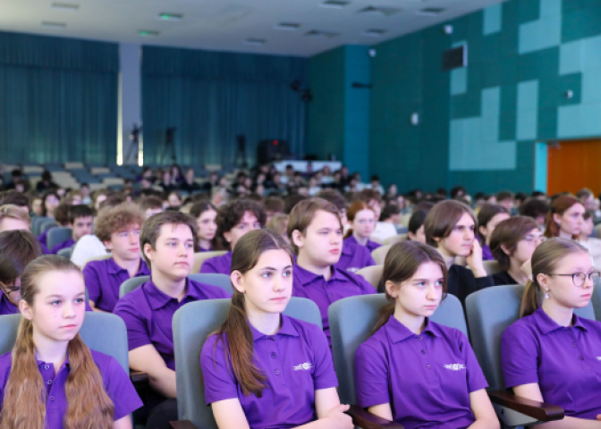 Старт Летних инженерных интенсивов: 7, 8 и 10 классы погружаются в профессию