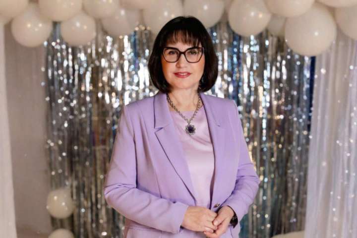 Новогоднее видеообращение директора школы Веры Владимировны Князевой