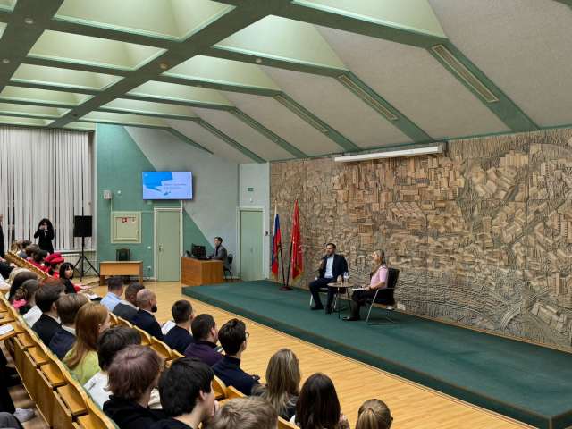 «Диалог на равных» с главой администрации Приморского района