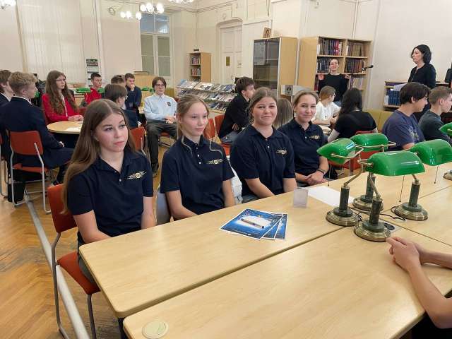 Обучающиеся судостроительного и космического классов ИТШ № 777 приняли участие в Курчатовском квизе от СПбГУ