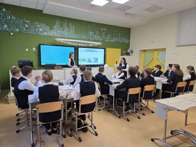 Интегрированный урок физики и английского языка прошёл в ИТШ № 777