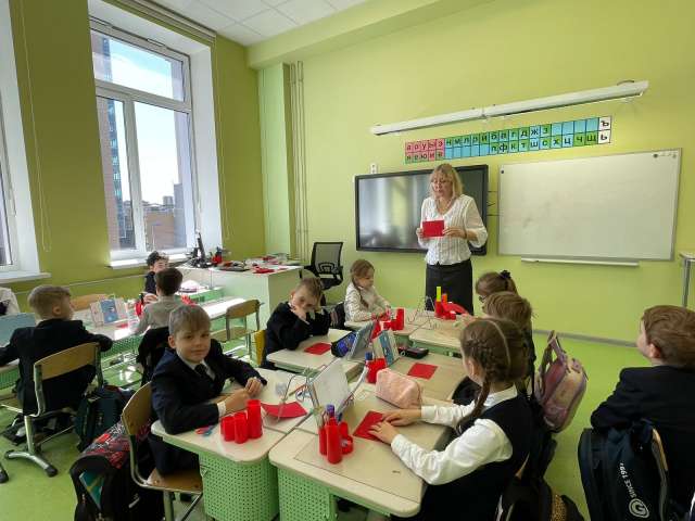 Учащиеся класса 2.5 под руководством Оксаны Викторовны Раковой приняли участие во всероссийской акции «Талисман добра»
