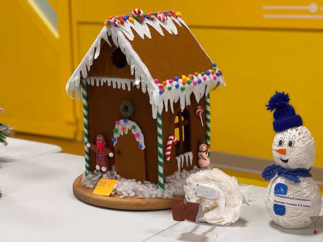 Выставка инженерных шедевров «Новогодний инженерный калейдоскоп»