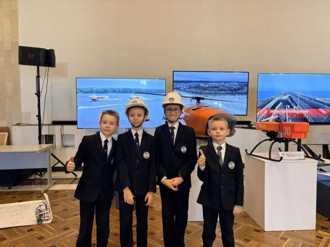 ИТШ №777 на конференции «Будущее сильной России – в высоких технологиях»