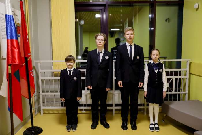 Линейка поднятия флагов