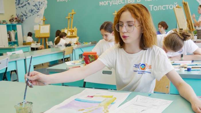 Второй день Международного проекта художественного творчества «Арт-интенсив-2024. Лето»