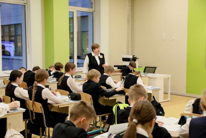 III Школьный фестиваль педагогических идей «Инженерное образование: поиск, творчество, успех» – урок русского языка «Антонимы»