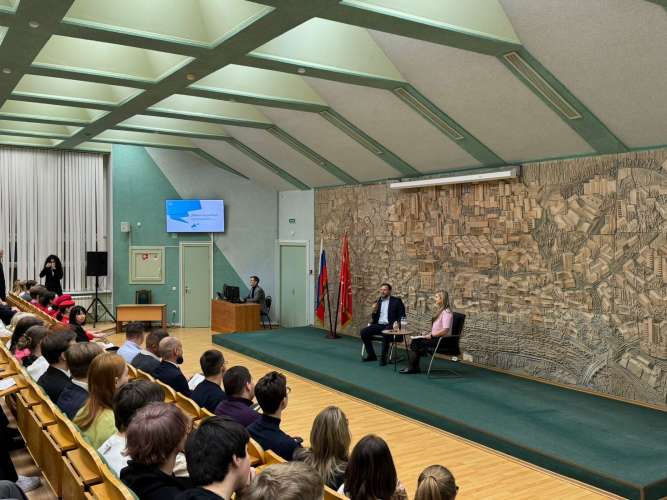 «Диалог на равных» с главой администрации Приморского района