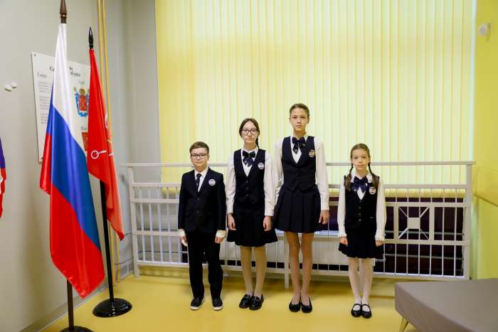 Линейка поднятия флагов