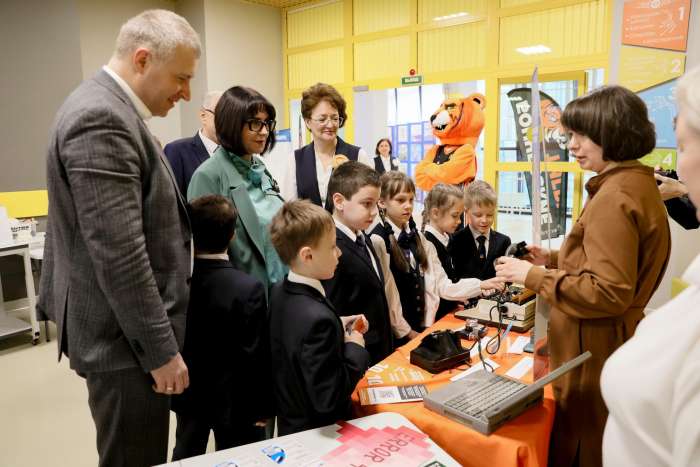 День Санкт-Петербургского государственного университета телекоммуникаций в Инженерно-технологической школе № 777