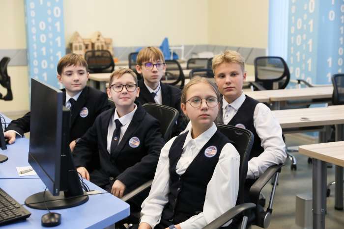 Обучающиеся ИТШ № 777 приняли участие во II межрегиональном онлайн-турнире по математике «Неевклид»