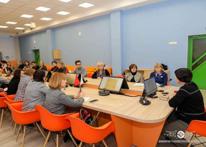 На базе ИТШ № 777 прошел информационно-методический семинар методистов Приморского района