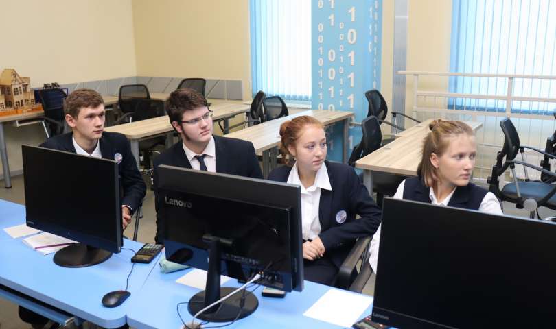 Обучающиеся 10-х классов приняли участие в межрегиональном онлайн-турнире по физике «АтомоХод»