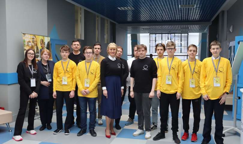 В Санкт-Петербурге на площадке Инженерно-технологической школы № 777 проходит региональный этап Чемпионата высоких технологий по компетенции «Разработка виртуальных миров» среди юниоров