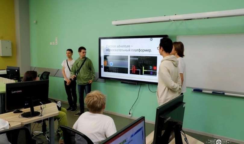 Участники проектной смены Летней школы направления информатика/робототехника разработали и защитили свои игровые проекты